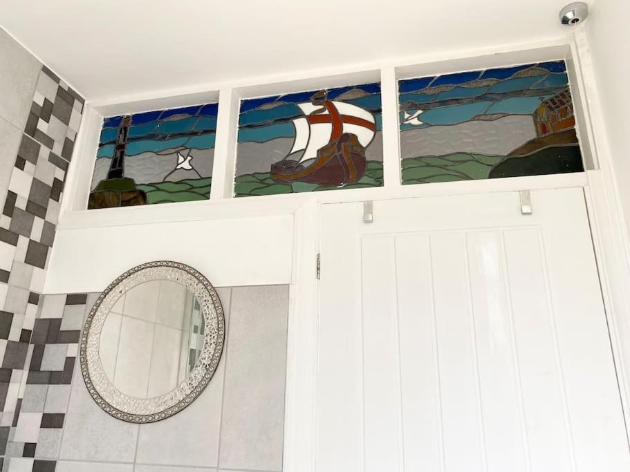 Charming Seaside Cottage In Leigh-On-Sea Southend-on-Sea Exterior foto